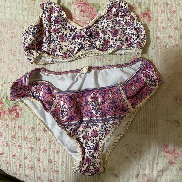 Spell Other - Spell Jasmine intimate set never worn Size S